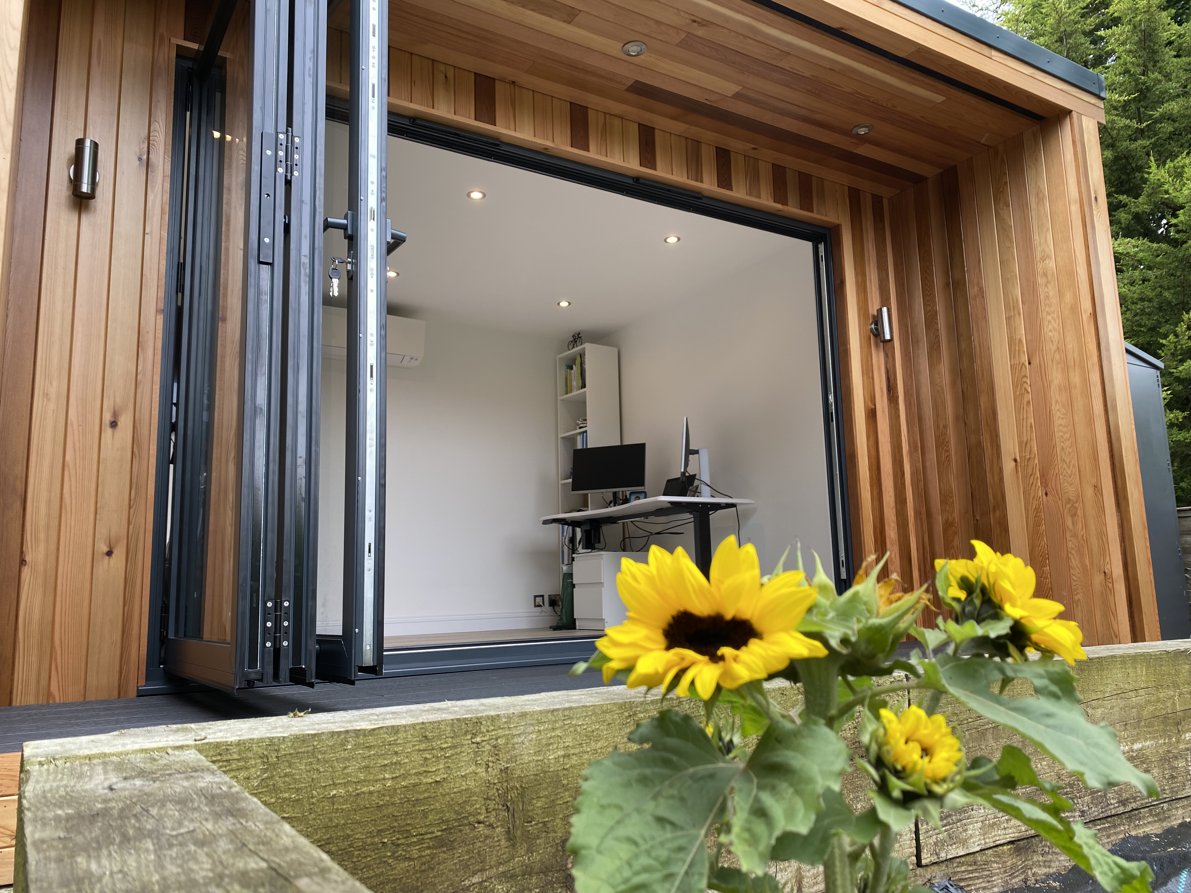 spin studio and home office garden room banstead surrey