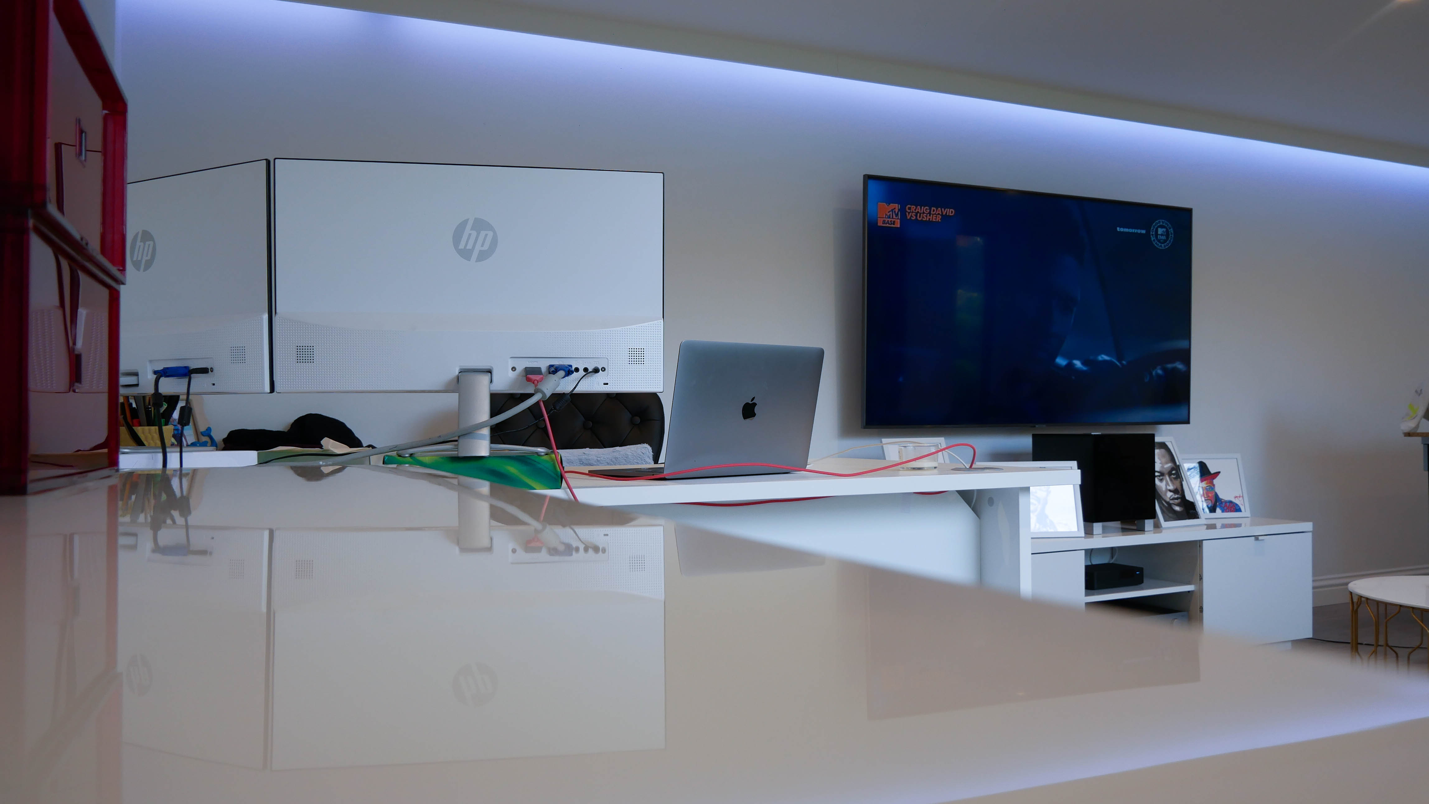 man cave and home office garden studio space in crawley sussex