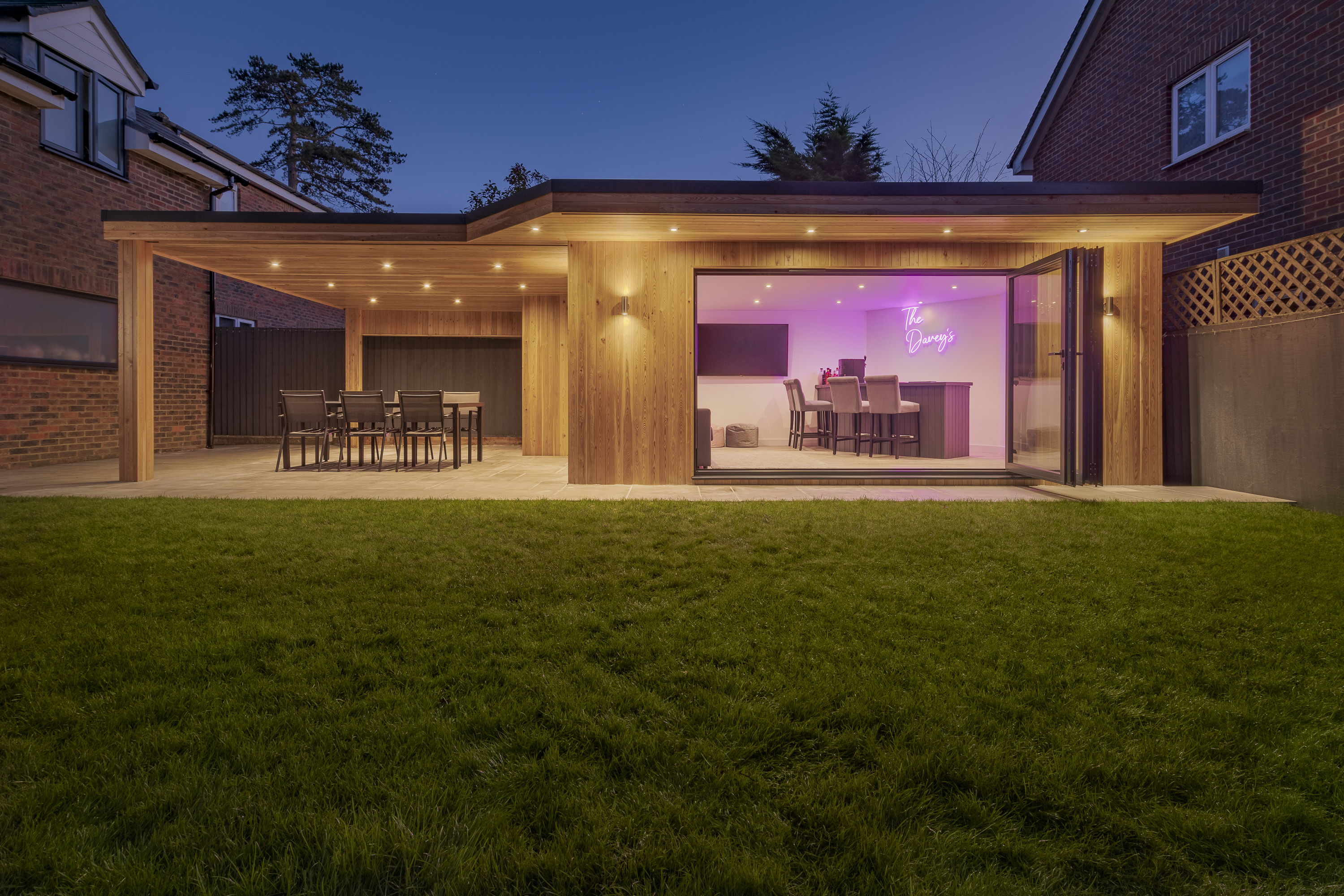 Garden studio bar and recreational space caterham