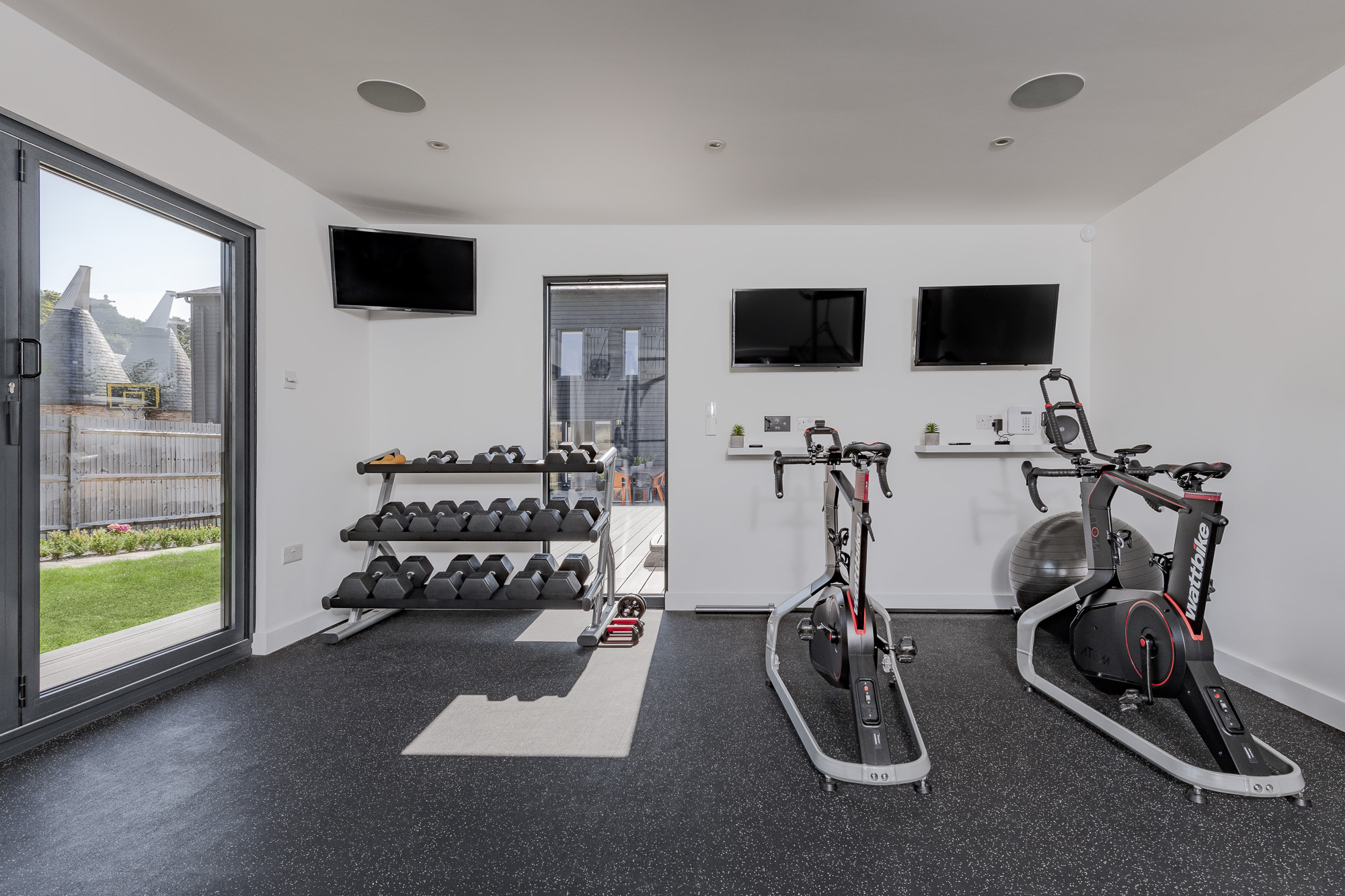 home gym garden studio in kent