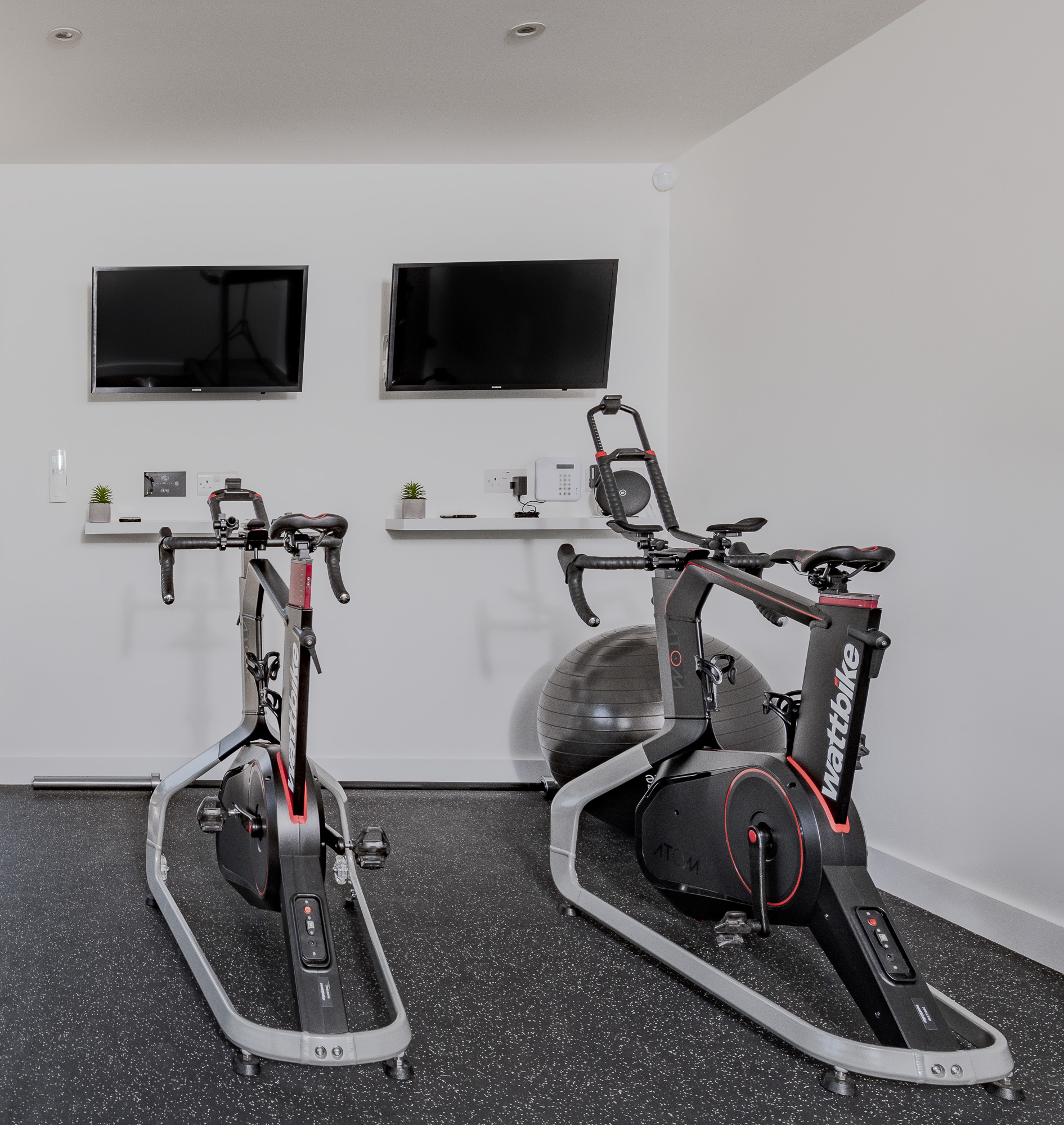 home gym garden studio in kent