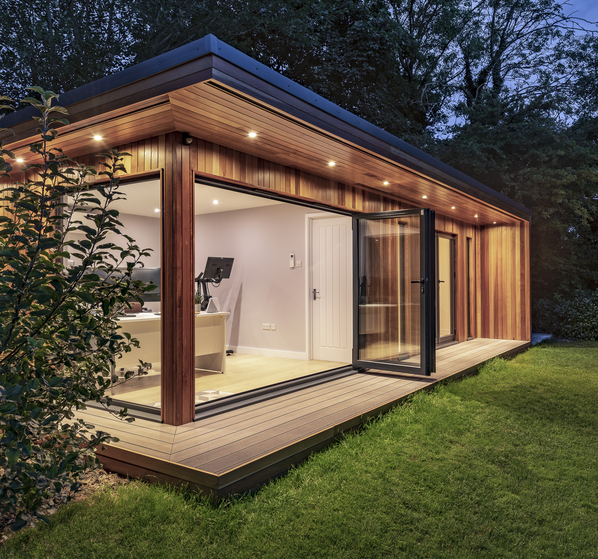 Owl Garden Studios Home Office Bifold Doors Wraparound Canopy Tadworth